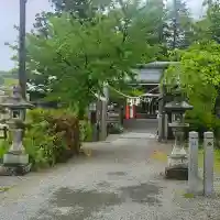 大鏑矢神社の{uncategorized: "未分類", other: "その他", undefined: "問題あり", building: "その他建物", grave: "お墓", sacred_gate: "鳥居", guardian: "狛犬", statue: "像", buddha: "仏像", history: "歴史", nature: "自然", garden: "庭園", animal: "動物", pagoda: "塔", temizu: "手水舎", mountain_gate: "山門・神門", sanctuary: "本殿・本堂", subordinate: "末社・摂社", art: "芸術", scenery: "景色", jizo: "地蔵", ema: "絵馬", goshuin: "御朱印", omikuji: "おみくじ", items: "授与品その他", amulet: "お守り", goshuincho: "御朱印帳", eats: "食事", festival: "お祭り", votive_dance: "神楽", shichigosan: "七五三参", wedding: "結婚式", experience: "体験その他", initially: "初詣", around: "周辺", anti_infection: "感染症対策"}