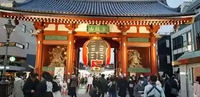 浅草寺の山門・神門
