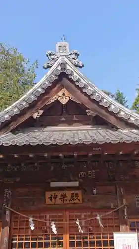 生島足島神社の建物その他