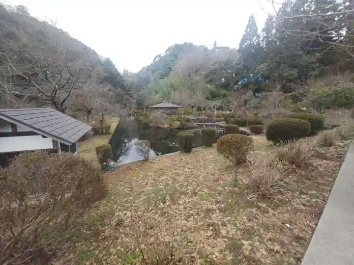 蓮華峯寺(新潟県)