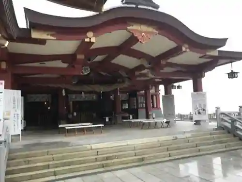 石鎚神社の本殿