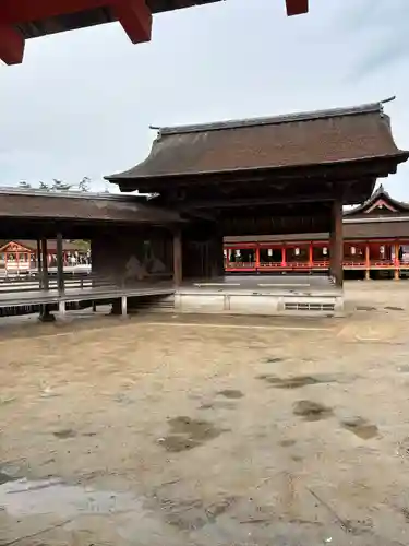 厳島神社(広島県)