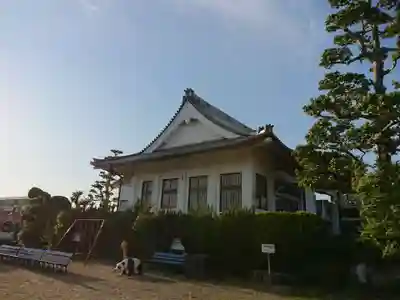 極了寺の本殿・本堂