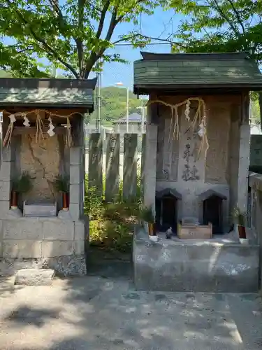 大浦神社の{uncategorized: "未分類", other: "その他", undefined: "問題あり", building: "その他建物", grave: "お墓", sacred_gate: "鳥居", guardian: "狛犬", statue: "像", buddha: "仏像", history: "歴史", nature: "自然", garden: "庭園", animal: "動物", pagoda: "塔", temizu: "手水舎", mountain_gate: "山門・神門", sanctuary: "本殿・本堂", subordinate: "末社・摂社", art: "芸術", scenery: "景色", jizo: "地蔵", ema: "絵馬", goshuin: "御朱印", omikuji: "おみくじ", items: "授与品その他", amulet: "お守り", goshuincho: "御朱印帳", eats: "食事", festival: "お祭り", votive_dance: "神楽", shichigosan: "七五三参", wedding: "結婚式", experience: "体験その他", initially: "初詣", around: "周辺", anti_infection: "感染症対策"}