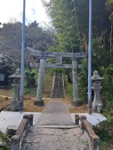 黒雄社の鳥居