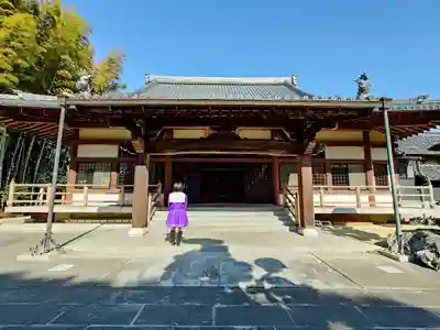 龍徳寺の本殿・本堂