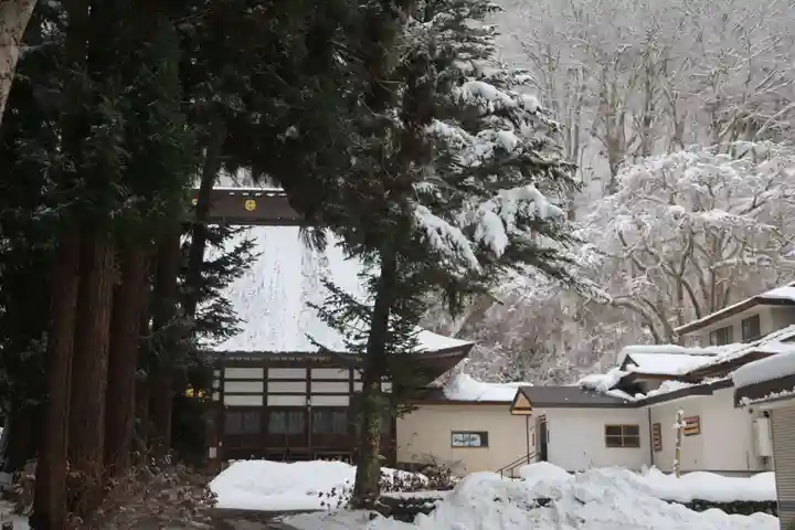 観音寺の本殿・本堂