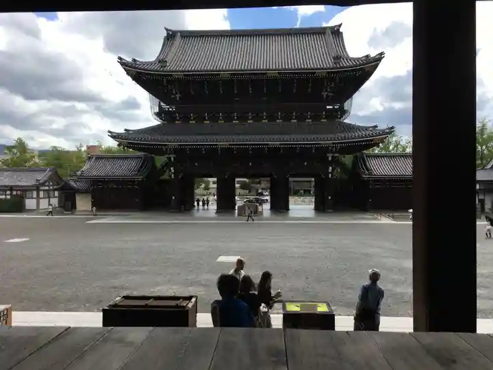東本願寺(真宗本廟)の山門・神門
