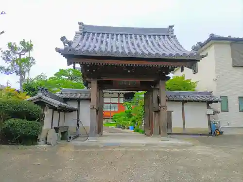 成道寺の山門・神門