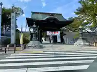 豊川閣 妙厳寺の山門・神門