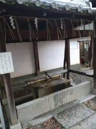 新熊野神社の手水舎