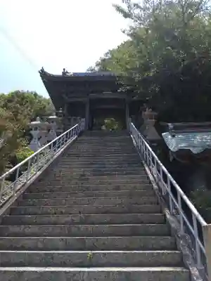沼島八幡神社の山門・神門