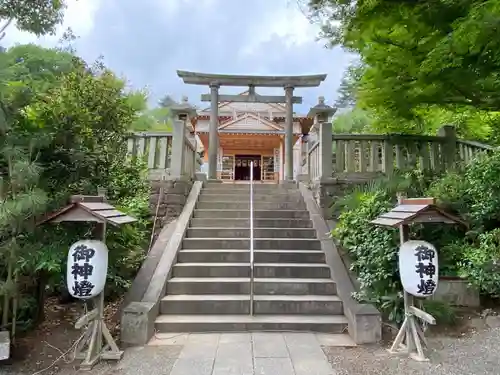 八雲神社(緑町)の鳥居