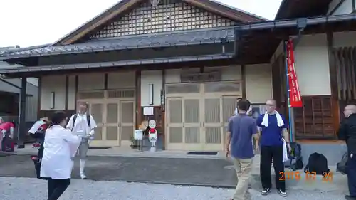 観音寺の本殿・本堂