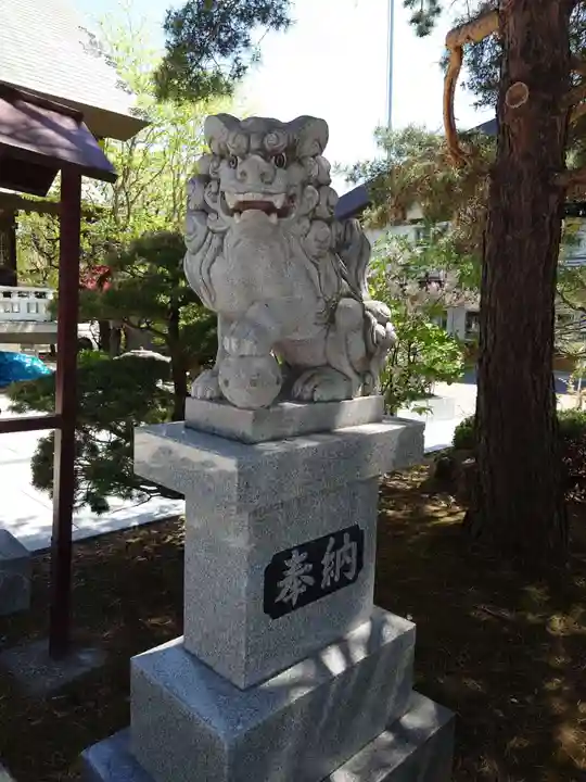 北見神社の狛犬