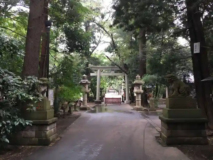 岩槻久伊豆神社の鳥居