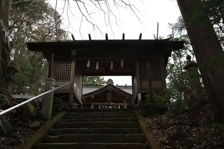 王宮伊豆神社の山門・神門