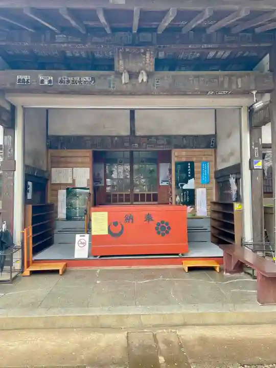 千葉寺の{uncategorized: "未分類", other: "その他", undefined: "問題あり", building: "その他建物", grave: "お墓", sacred_gate: "鳥居", guardian: "狛犬", statue: "像", buddha: "仏像", history: "歴史", nature: "自然", garden: "庭園", animal: "動物", pagoda: "塔", temizu: "手水舎", mountain_gate: "山門・神門", sanctuary: "本殿・本堂", subordinate: "末社・摂社", art: "芸術", scenery: "景色", jizo: "地蔵", ema: "絵馬", goshuin: "御朱印", omikuji: "おみくじ", items: "授与品その他", amulet: "お守り", goshuincho: "御朱印帳", eats: "食事", festival: "お祭り", votive_dance: "神楽", shichigosan: "七五三参", wedding: "結婚式", experience: "体験その他", initially: "初詣", around: "周辺", anti_infection: "感染症対策"}