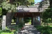 弥勒寺の山門・神門