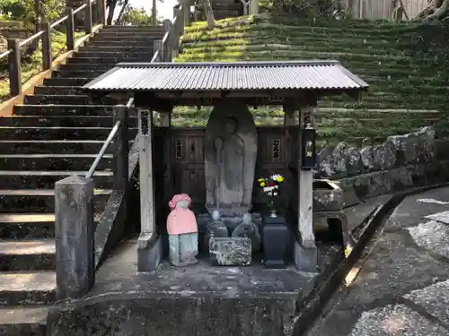 大聖寺(波切不動尊)の地蔵