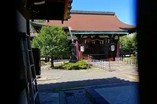 六孫王神社の本殿