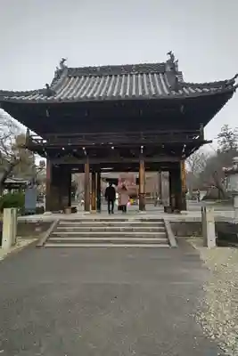 八事山 興正寺の山門・神門