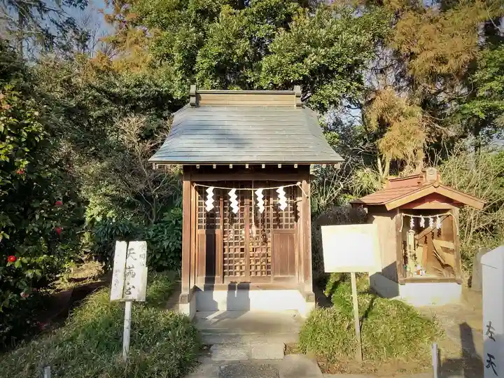 境香取神社の末社・摂社