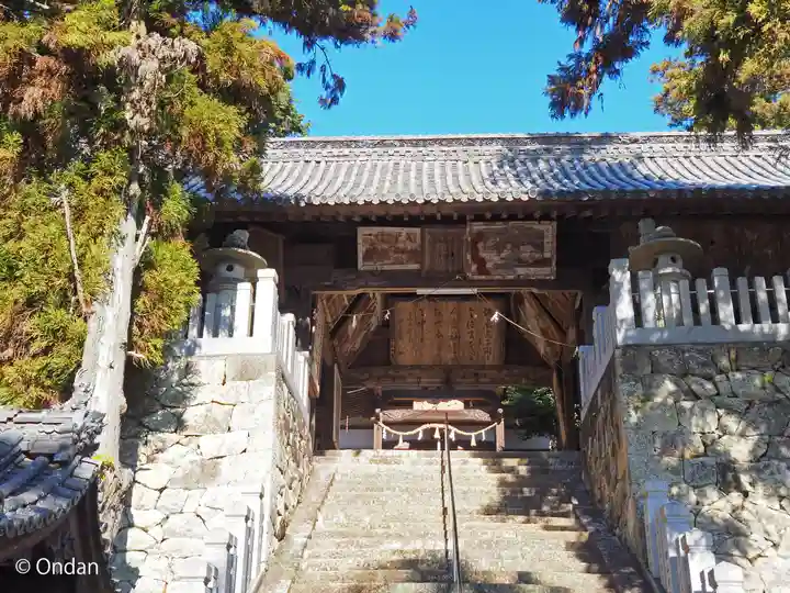 粒坐天照神社(兵庫県)