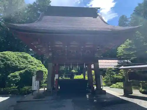 北口本宮冨士浅間神社の手水舎