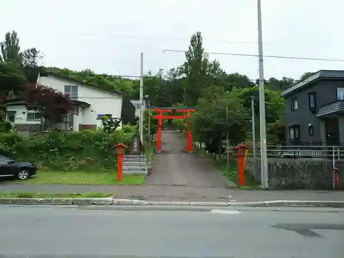 明治宮鹽谷神社の鳥居