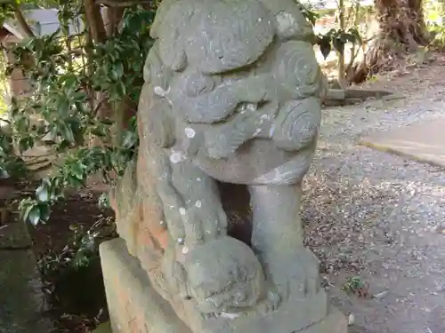 駒形神社の狛犬