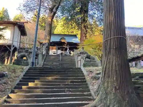 新海三社神社のその他建物