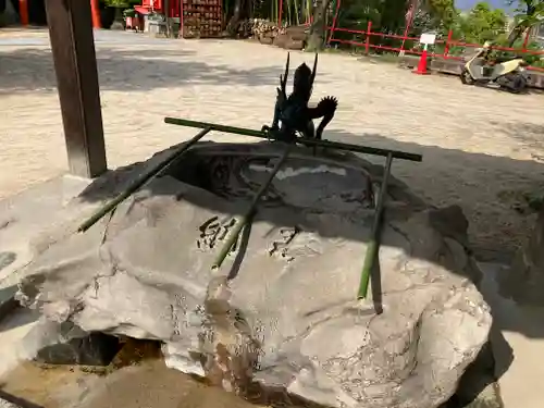 宝塚神社の手水舎