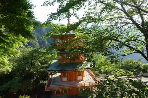 青岸渡寺の塔