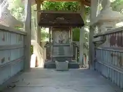 神明神社の本殿