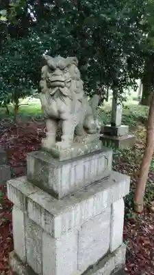 八幡神社の狛犬