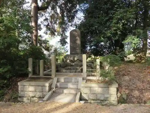 大和神社の自然