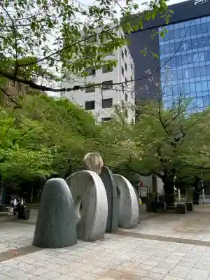 鐵砲洲稲荷神社の{uncategorized: "未分類", other: "その他", undefined: "問題あり", building: "その他建物", grave: "お墓", sacred_gate: "鳥居", guardian: "狛犬", statue: "像", buddha: "仏像", history: "歴史", nature: "自然", garden: "庭園", animal: "動物", pagoda: "塔", temizu: "手水舎", mountain_gate: "山門・神門", sanctuary: "本殿・本堂", subordinate: "末社・摂社", art: "芸術", scenery: "景色", jizo: "地蔵", ema: "絵馬", goshuin: "御朱印", omikuji: "おみくじ", items: "授与品その他", amulet: "お守り", goshuincho: "御朱印帳", eats: "食事", festival: "お祭り", votive_dance: "神楽", shichigosan: "七五三参", wedding: "結婚式", experience: "体験その他", initially: "初詣", around: "周辺", anti_infection: "感染症対策"}