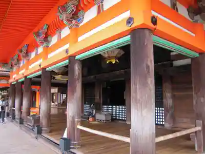 清水寺奥之院の本殿・本堂