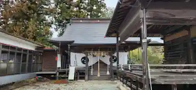 生出森八幡神社(里宮)の本殿・本堂