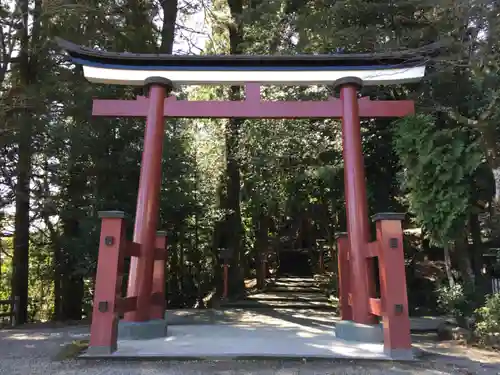 霧島東神社の鳥居