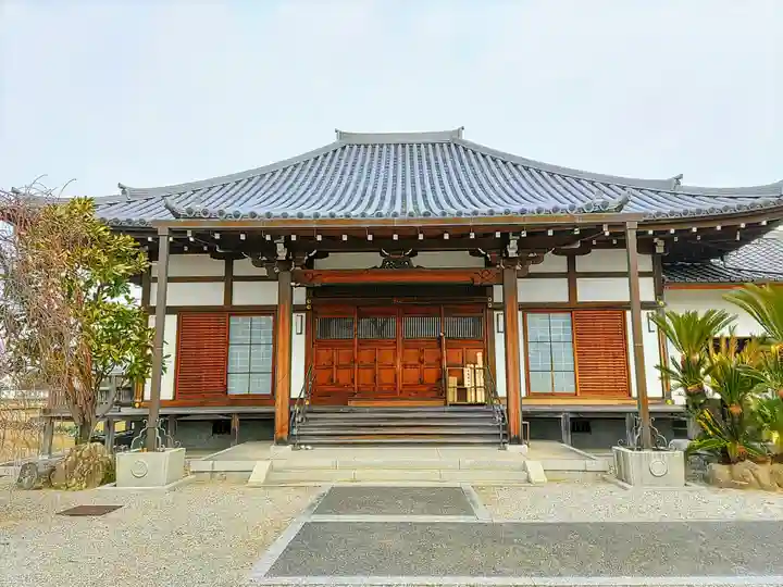 万福寺の本殿・本堂