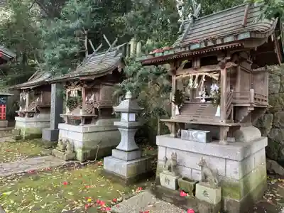 八幡朝見神社の末社・摂社