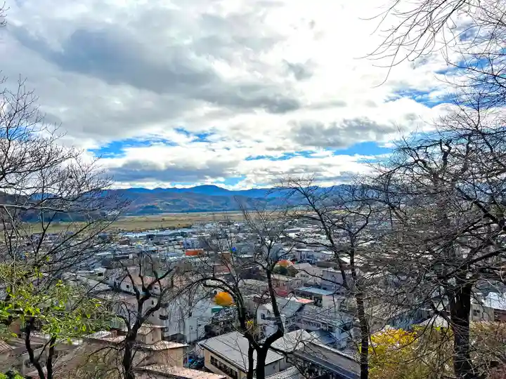 烏帽子山八幡宮(山形県)