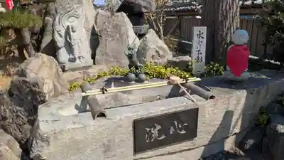 安養院の手水舎