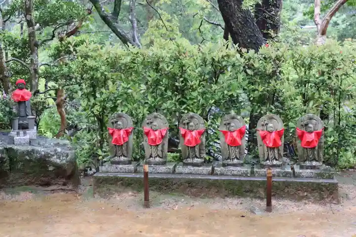 岩殿山安楽寺(吉見観音)の地蔵