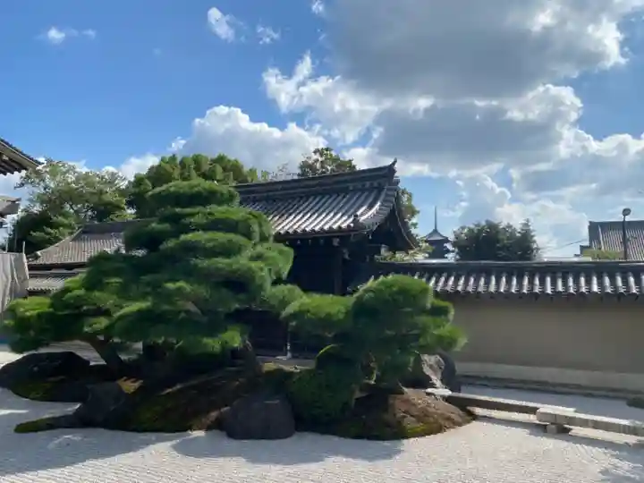 観智院(東寺子院)の庭園