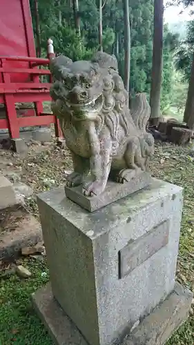 八雲神社の狛犬