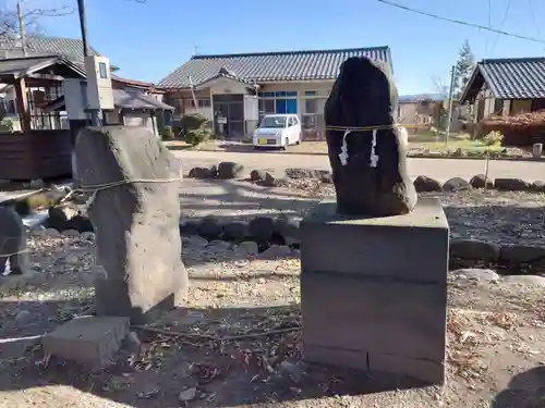 白鳥神社の末社