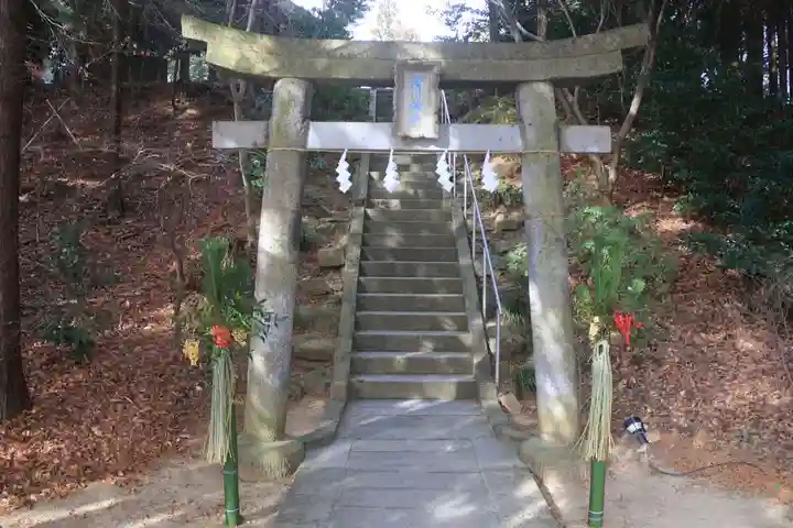 滑川神社 - 仕事と子どもの守り神の鳥居